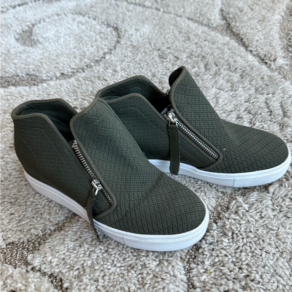 Dark Olive Green Slip-On Sneakers with Textured Fabric and White Rubber Sole